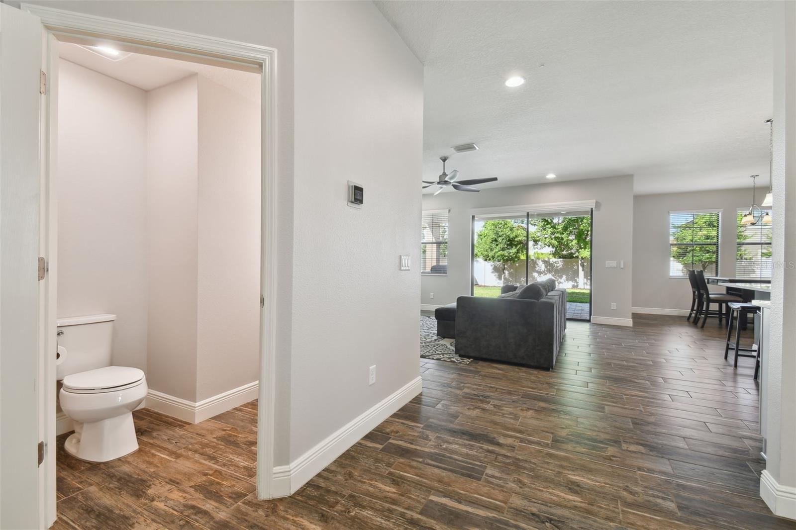 Image 6 of 39 For 13083 Burns Drive