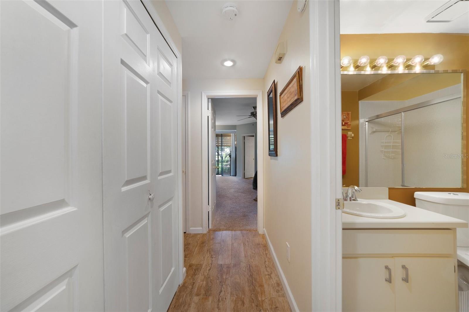 Image 14 of 21 For 1074 Kensington Park Court 101