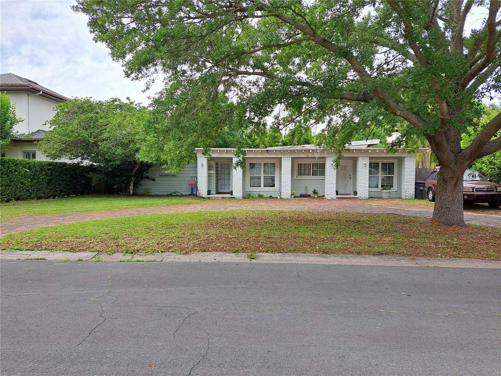 Image 3 of 4 For 1773 Walnut Avenue
