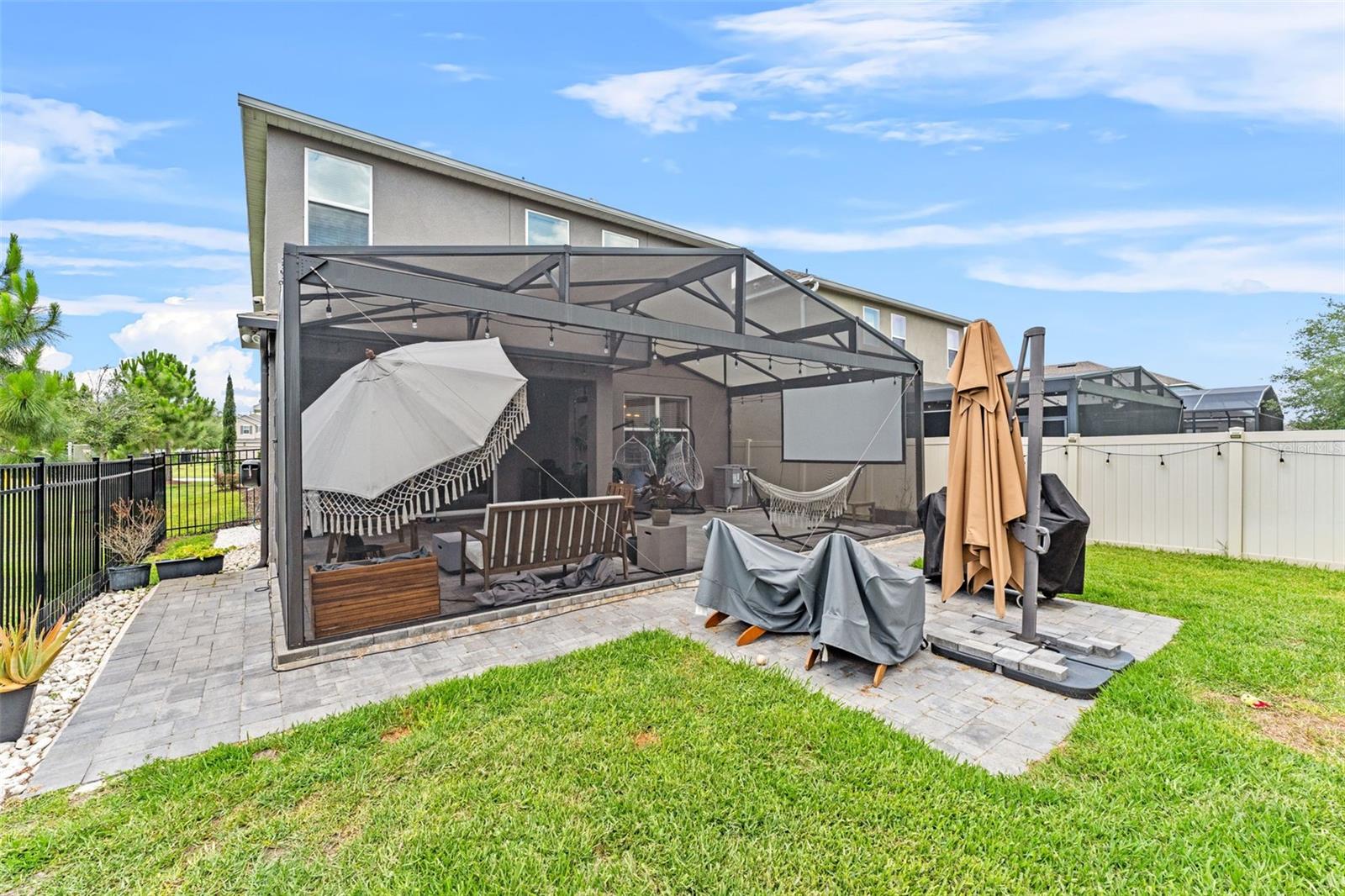 Image 31 of 36 For 1425 Paget Cove