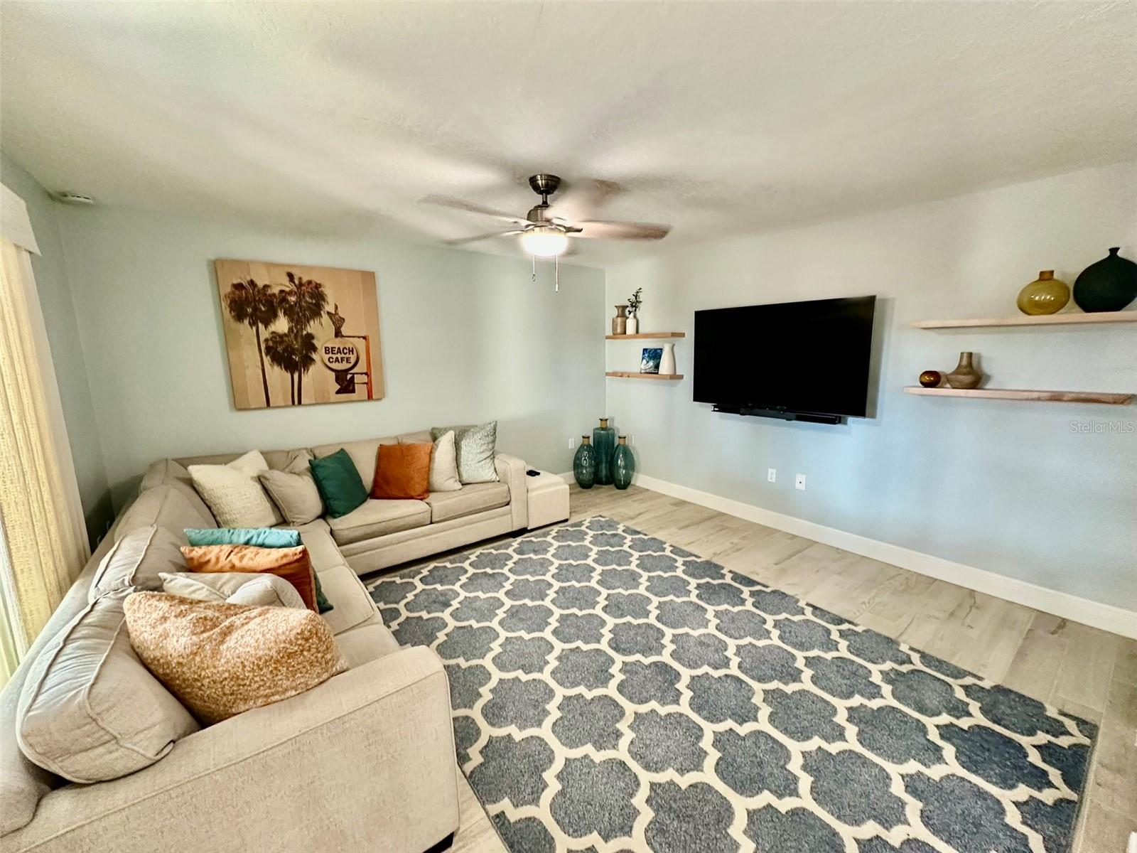 Image 8 of 43 For 200 Banana River Boulevard 703