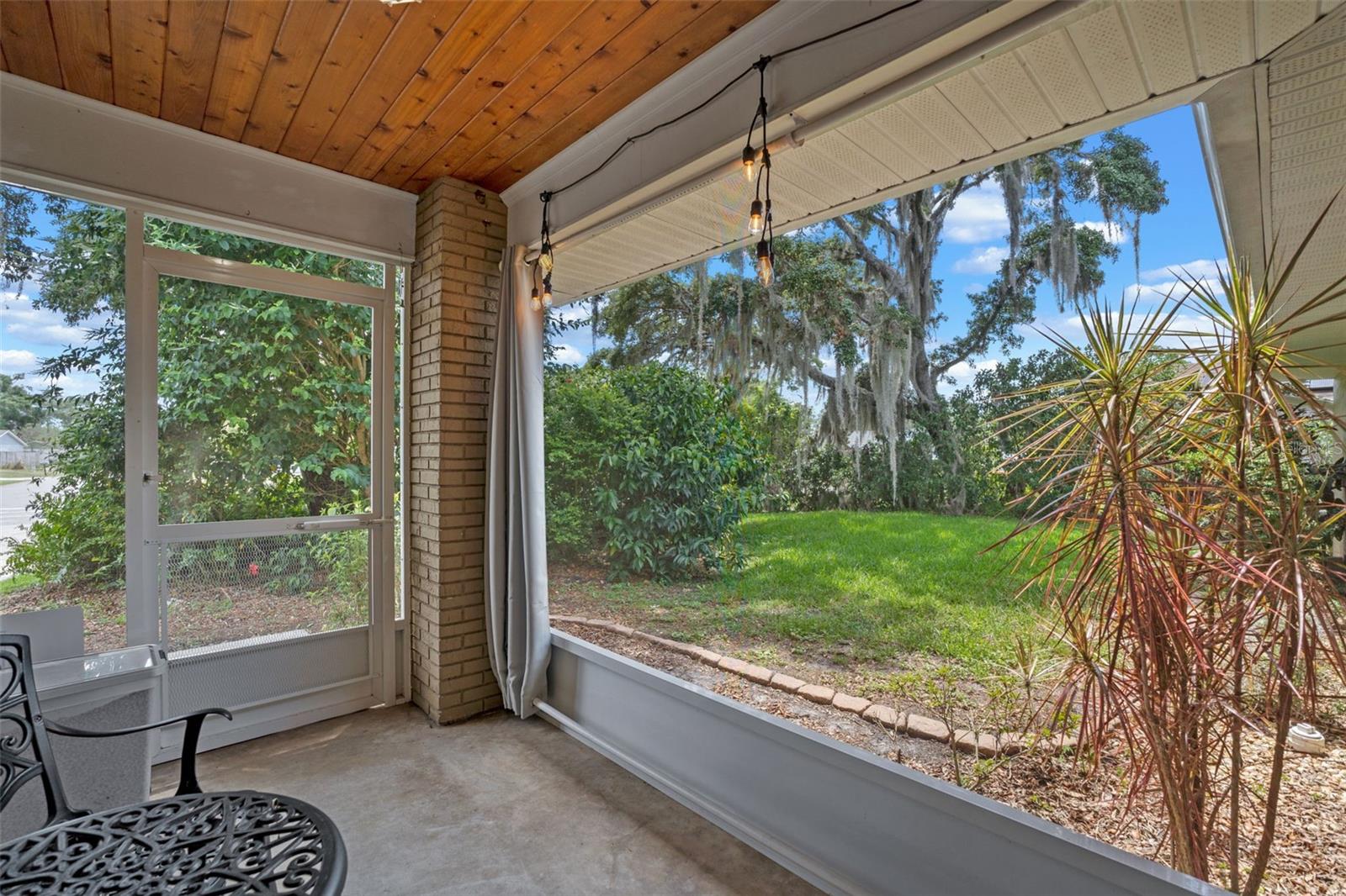 Image 4 of 38 For 3362 Partridge Street