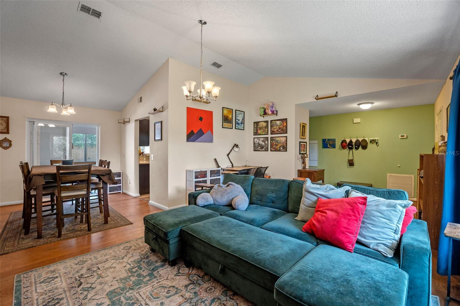 Image 8 of 38 For 3362 Partridge Street