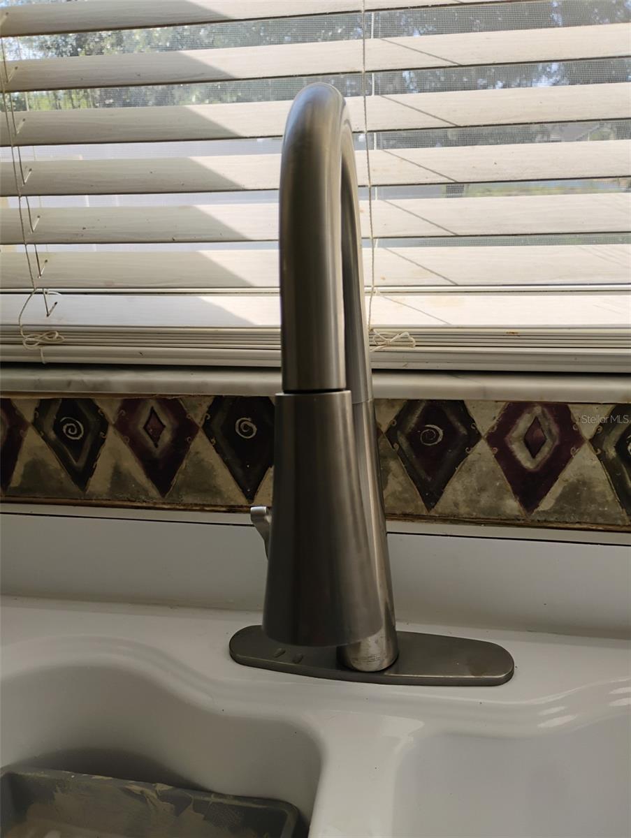 Image 14 of 43 For 10415 Lucaya Drive