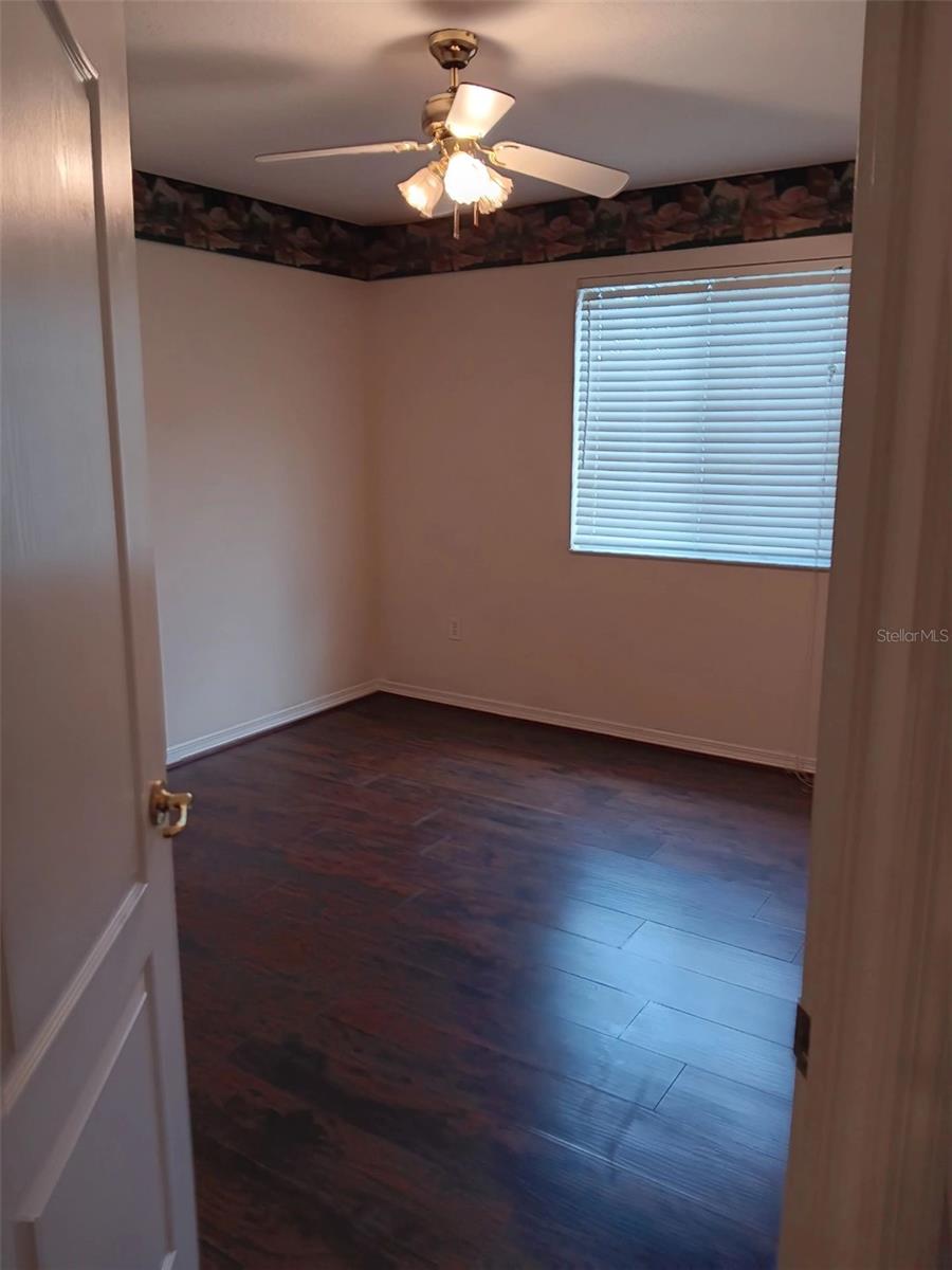 Image 29 of 43 For 10415 Lucaya Drive