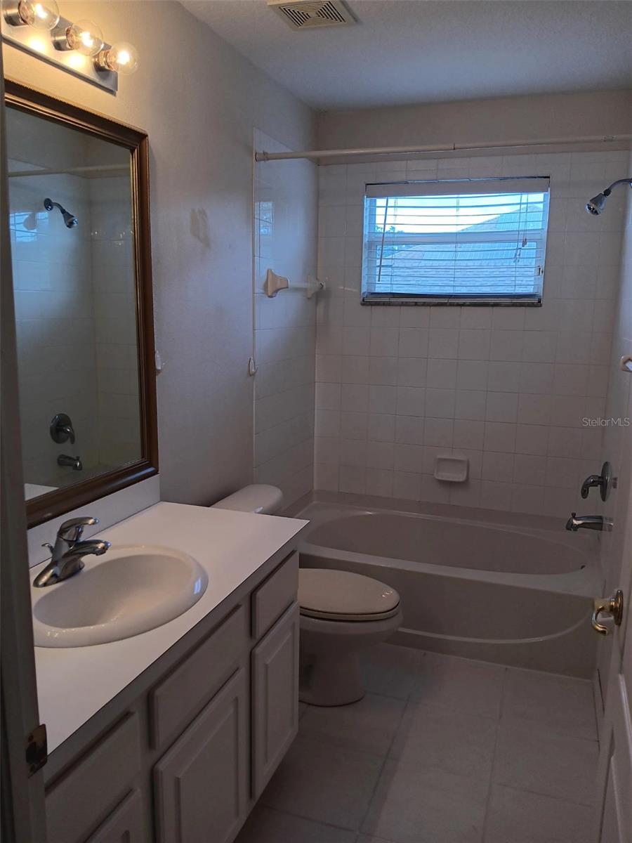 Image 31 of 43 For 10415 Lucaya Drive
