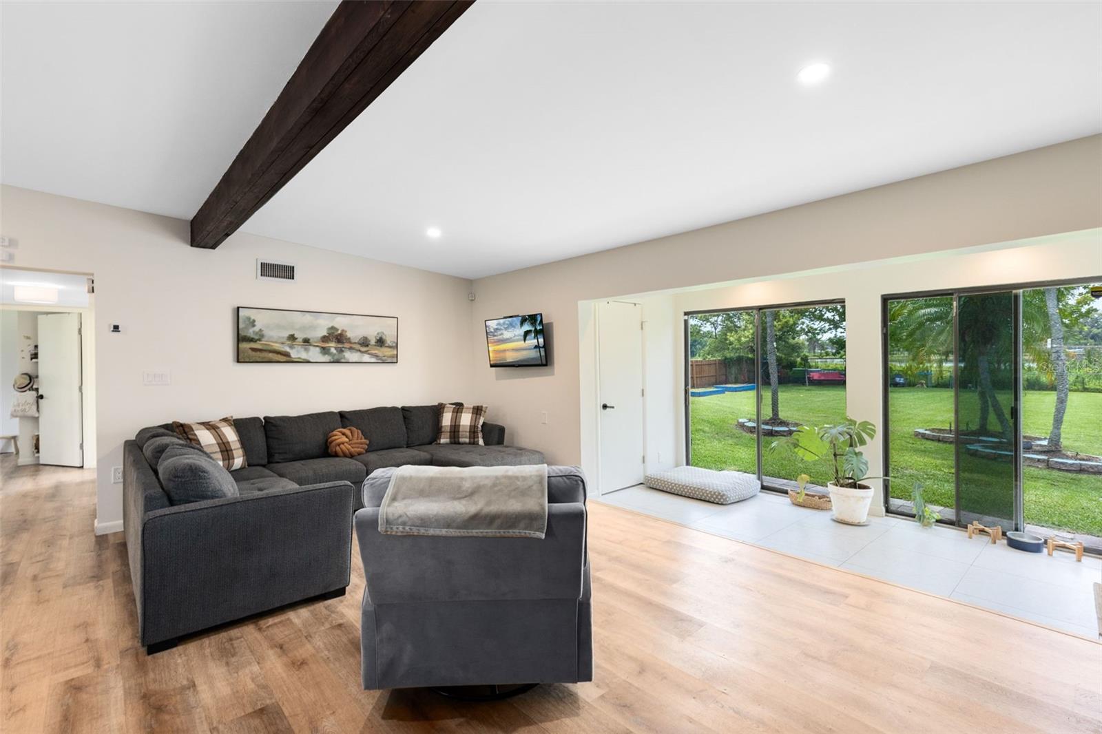 Image 8 of 30 For 5384 Barton Drive