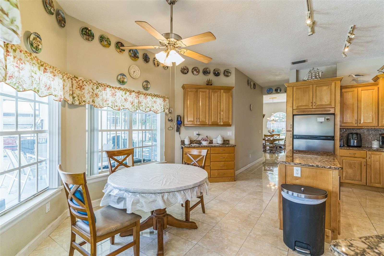 Image 14 of 31 For 34239 Woodridge Lane