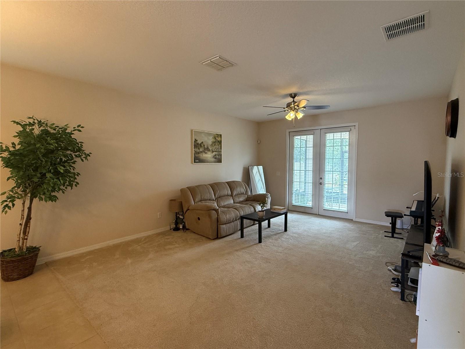 Image 8 of 17 For 1841 Castleton Drive