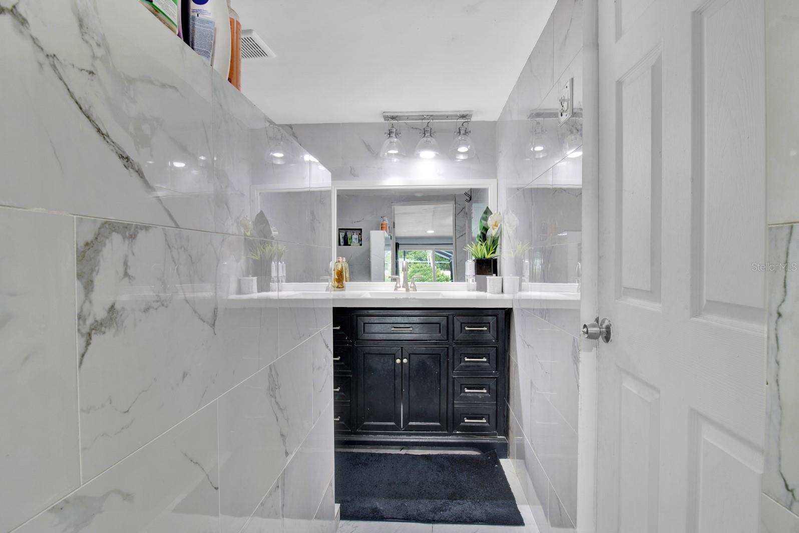 Image 10 of 20 For 1216 Floral Way