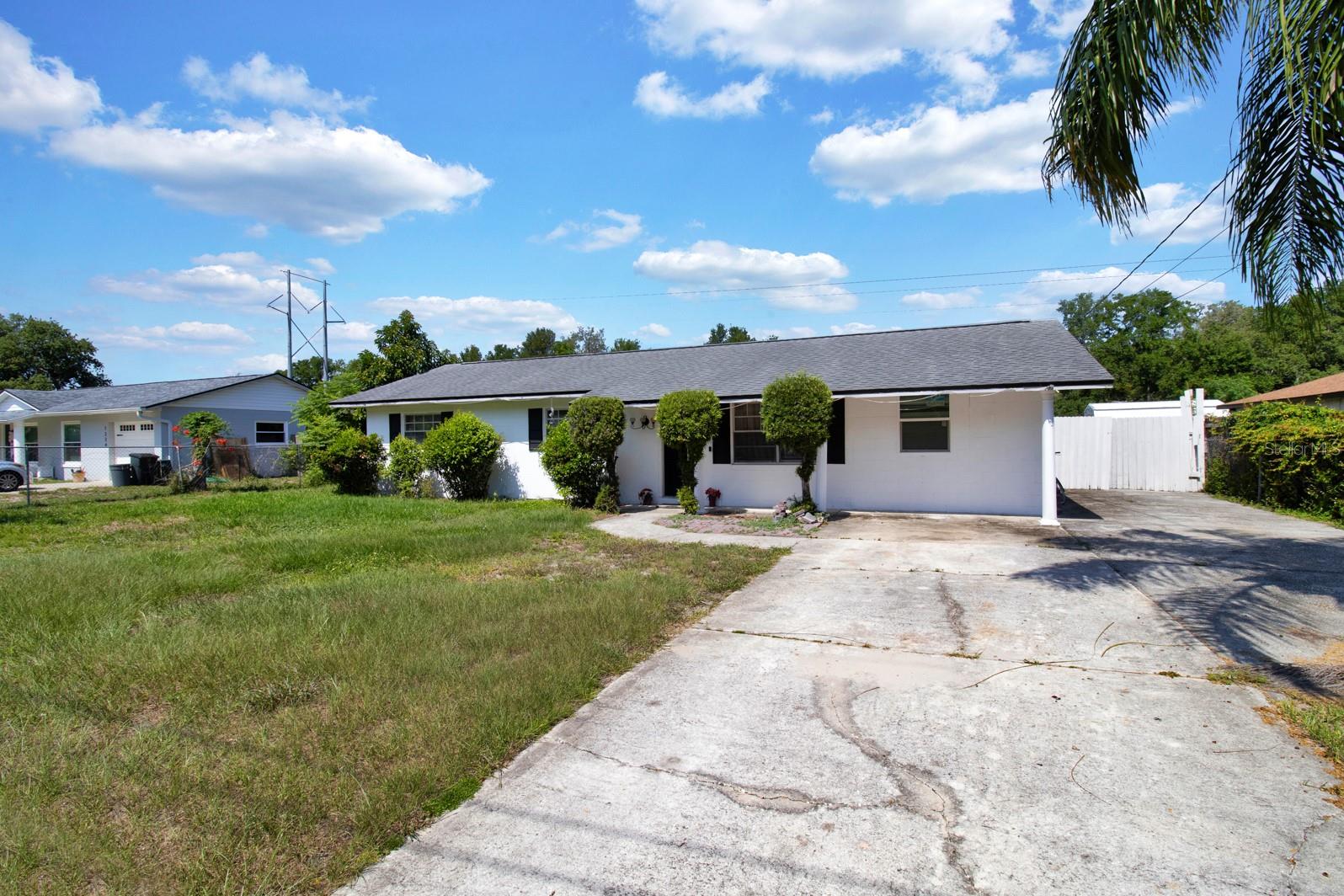 Image 2 of 20 For 1216 Floral Way