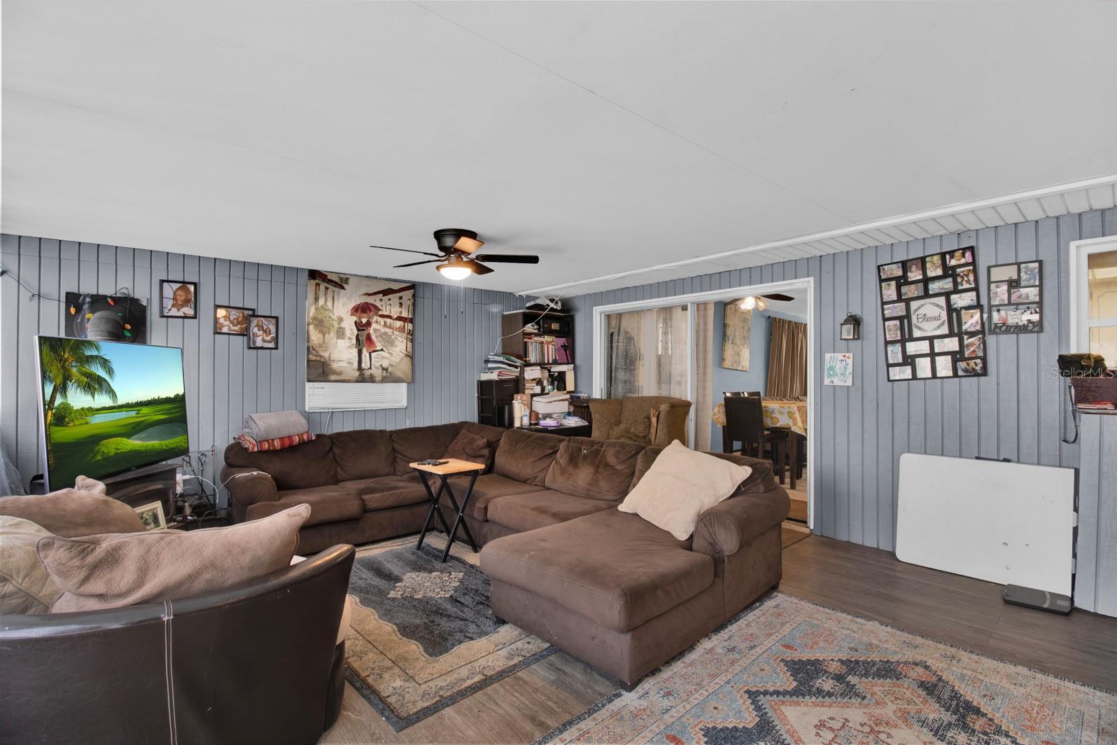 Image 20 of 20 For 1216 Floral Way