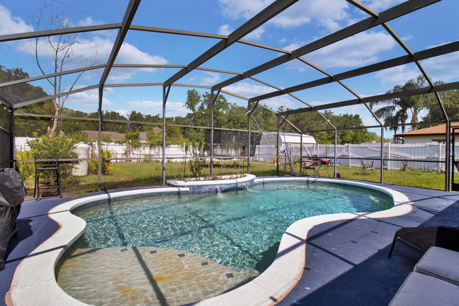 Image 6 of 20 For 1216 Floral Way