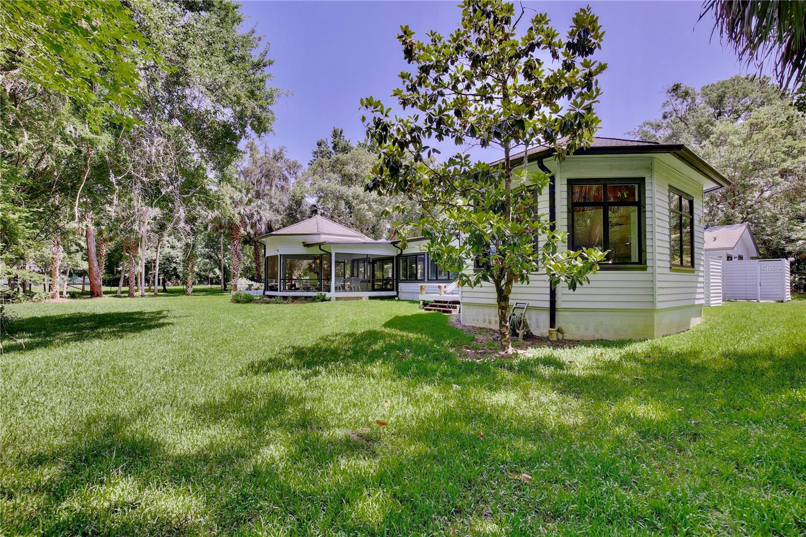 Image 42 of 100 For 183 Parsons Road