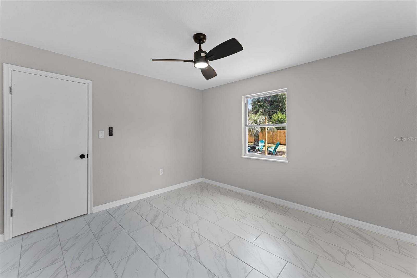 Image 13 of 30 For 410 Seminole Avenue