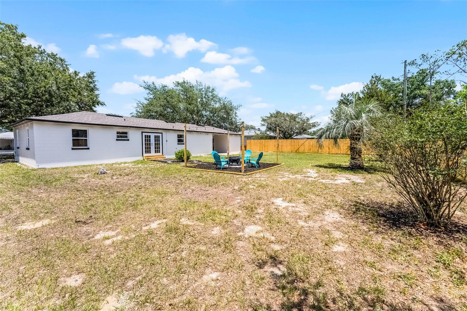 Image 19 of 30 For 410 Seminole Avenue