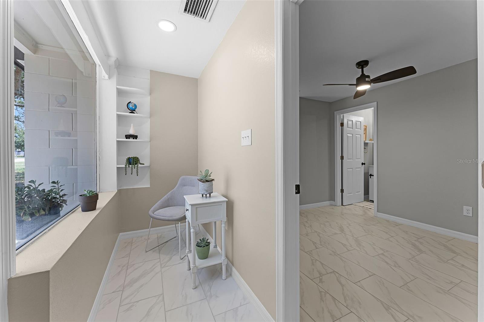 Image 2 of 30 For 410 Seminole Avenue