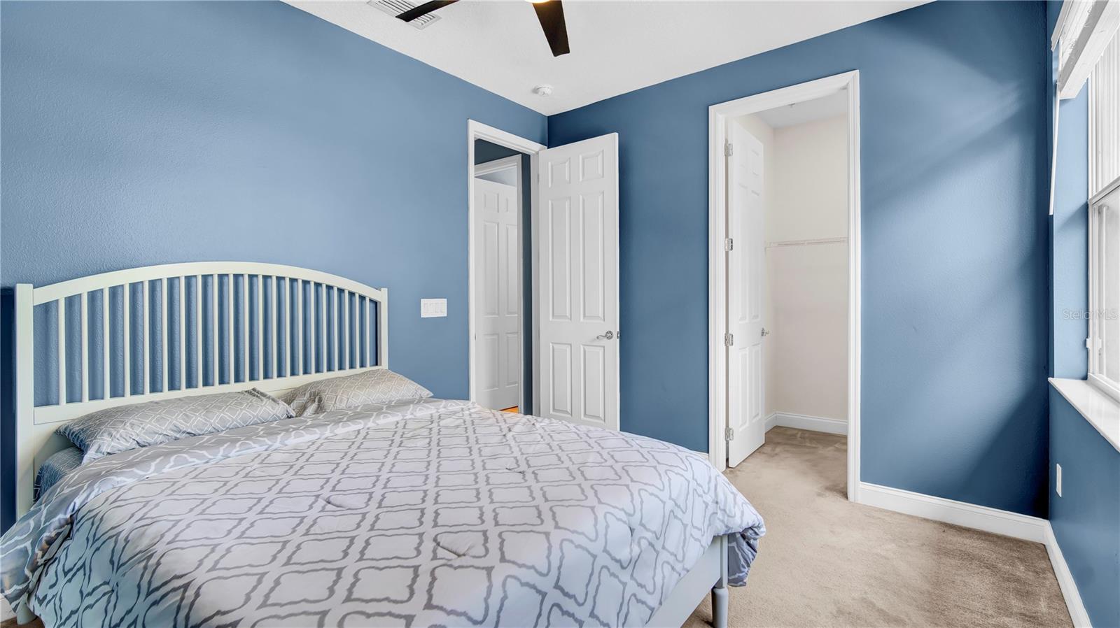 Image 31 of 41 For 5016 Lancaster Street 00