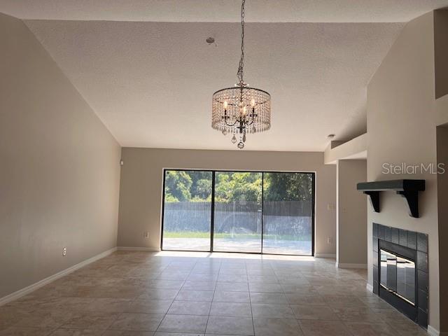 Image 12 of 24 For 660 Holbrook Circle