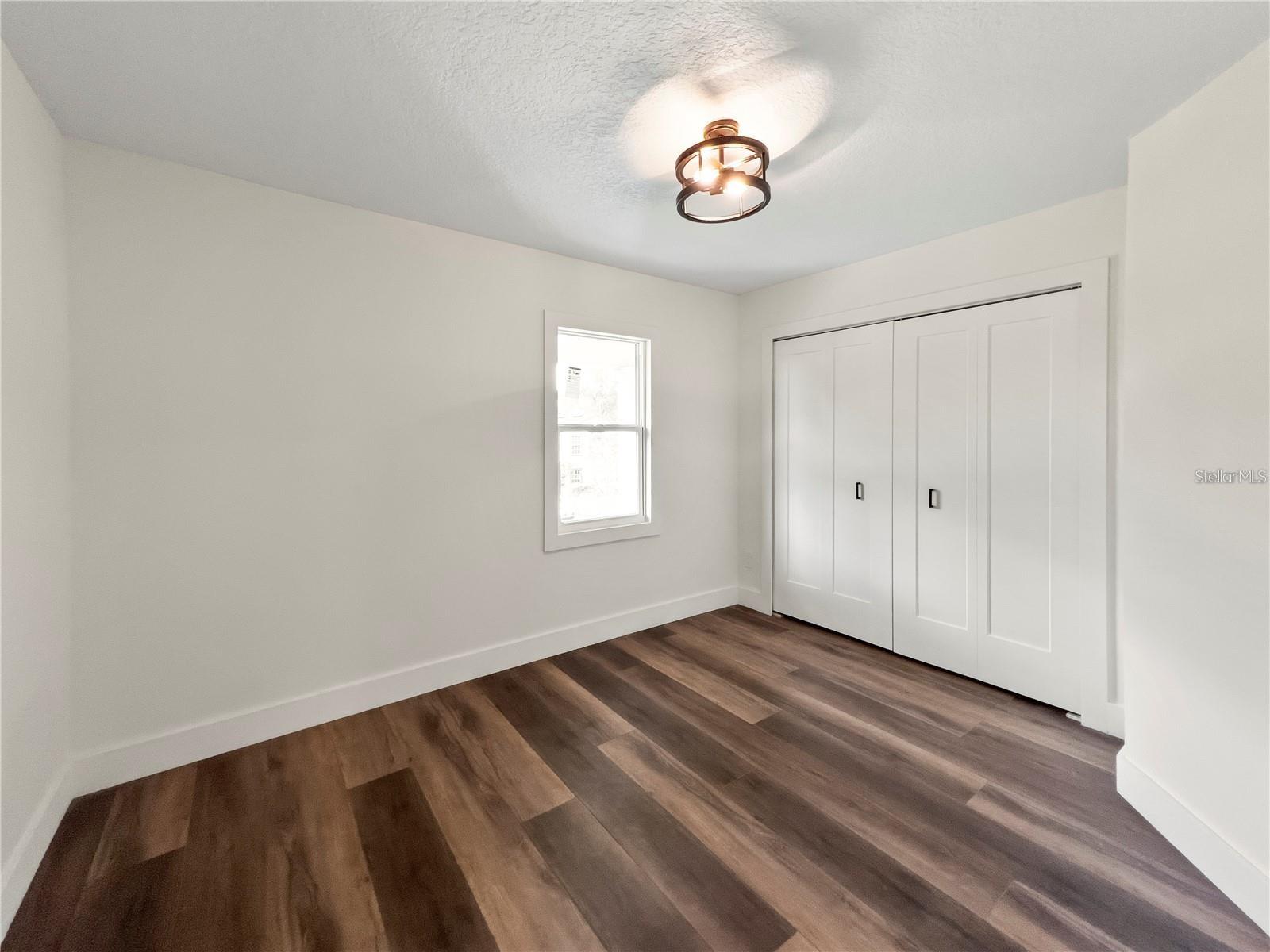 Image 31 of 46 For 1368 Hibiscus Avenue