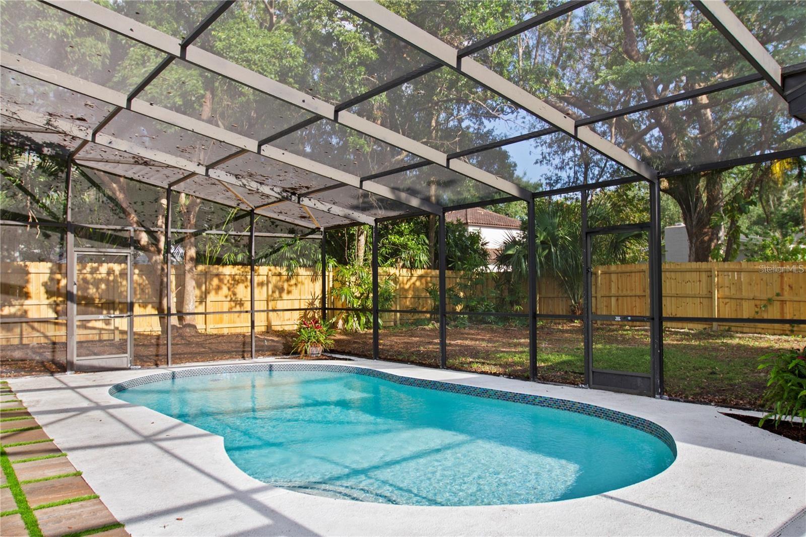 Image 40 of 46 For 1368 Hibiscus Avenue