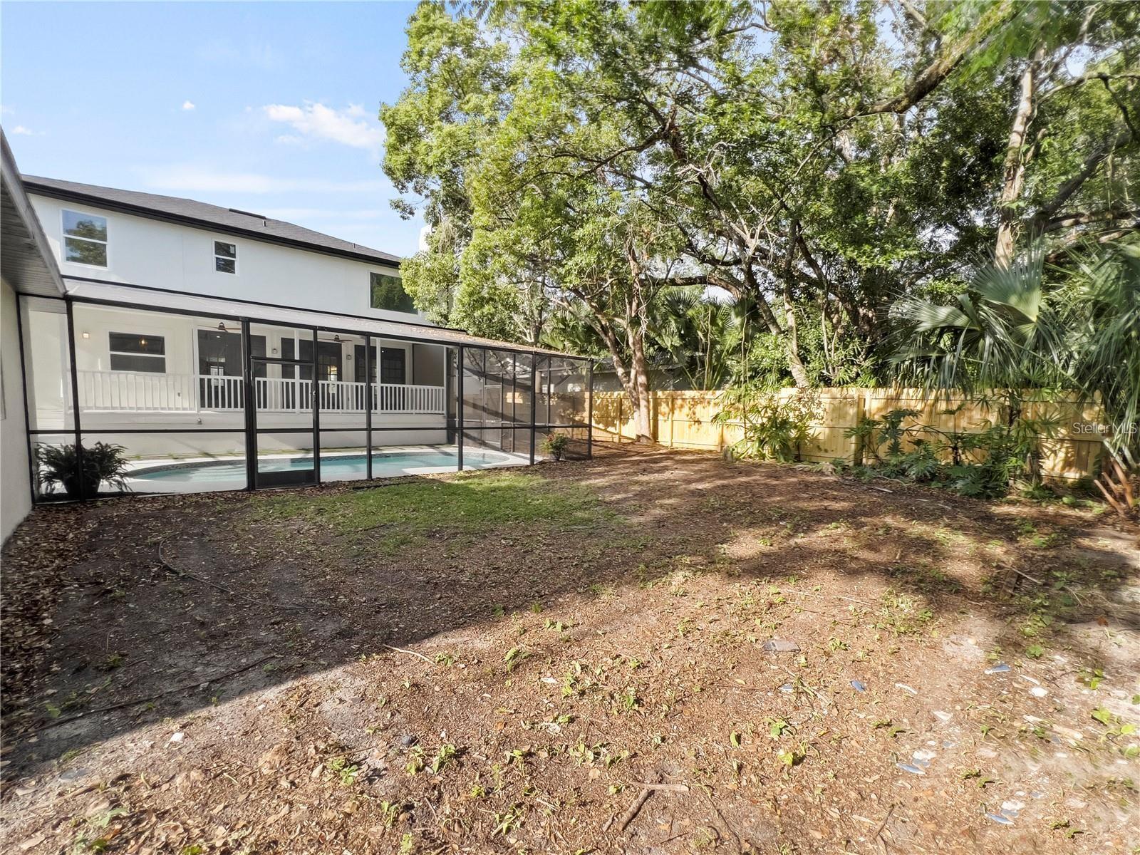 Image 44 of 46 For 1368 Hibiscus Avenue