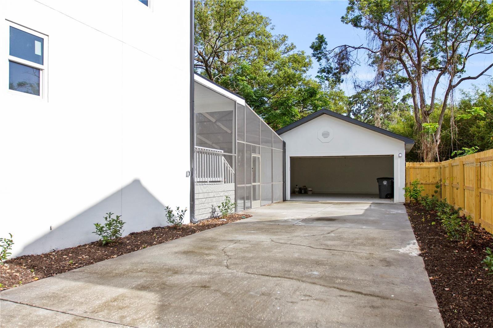 Image 45 of 46 For 1368 Hibiscus Avenue