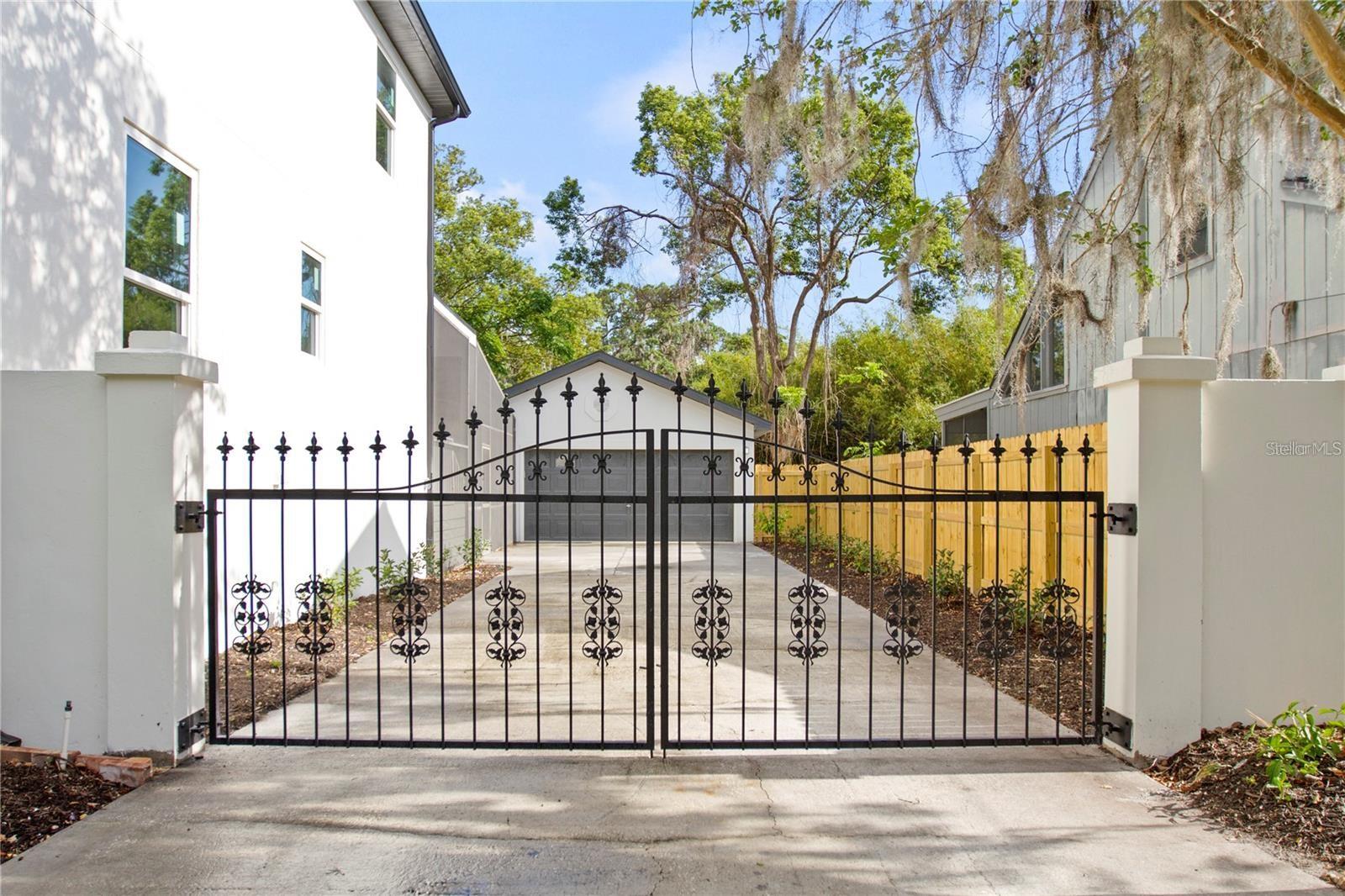 Image 46 of 46 For 1368 Hibiscus Avenue
