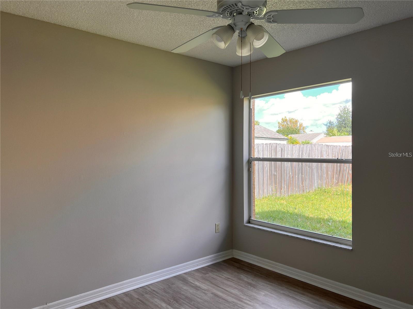 Image 10 of 16 For 8013 Gamboge Court