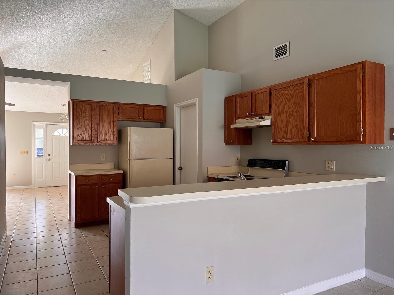 Image 11 of 16 For 8013 Gamboge Court
