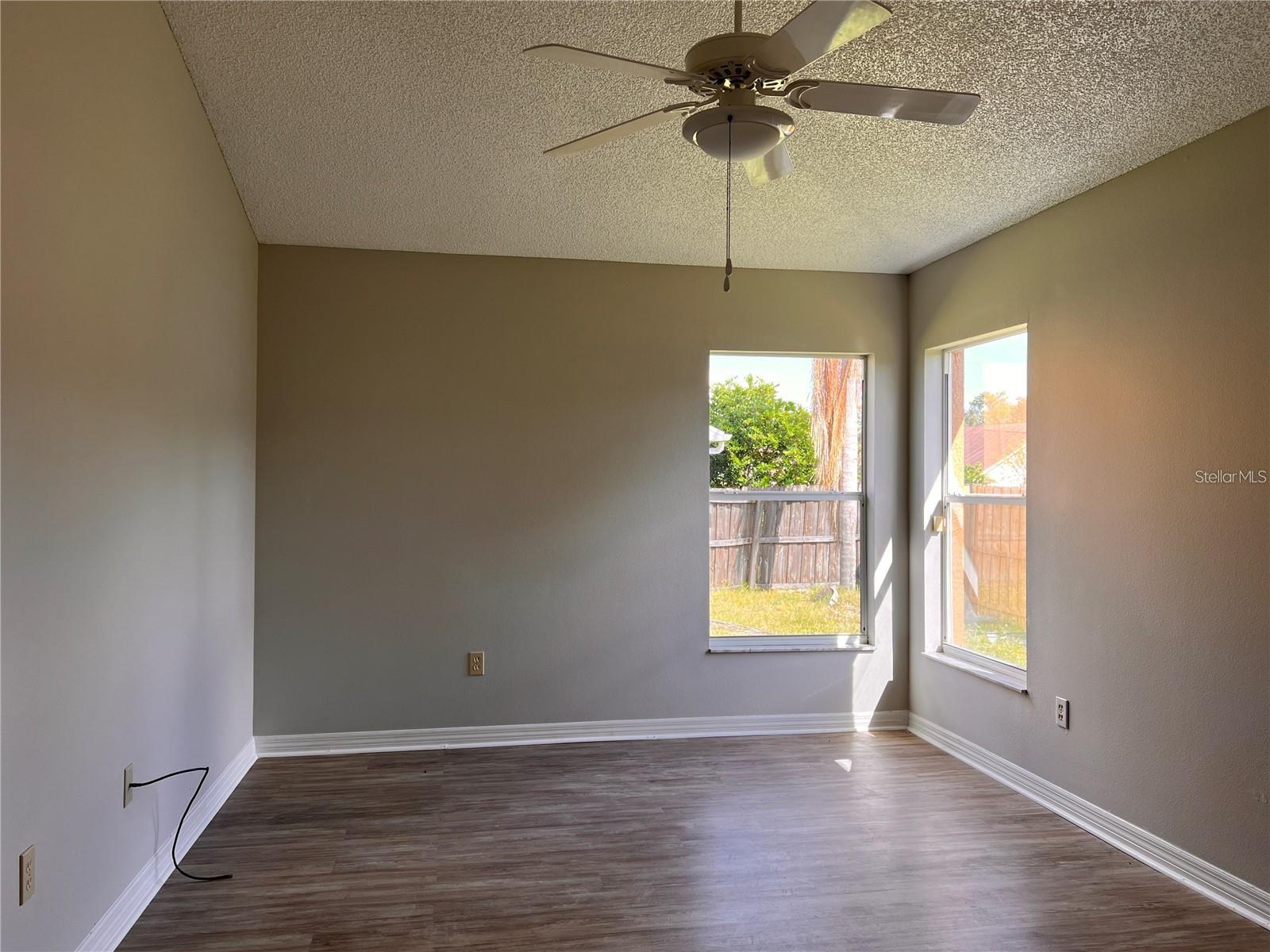Image 5 of 16 For 8013 Gamboge Court