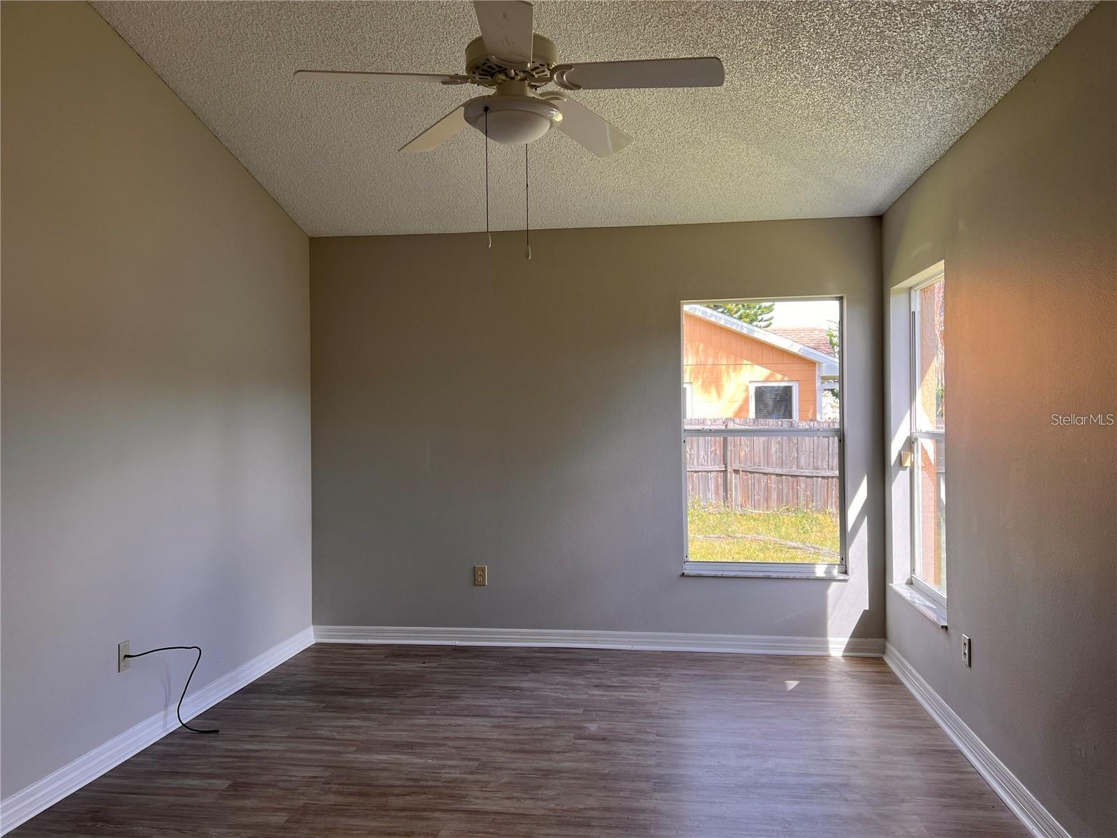 Image 7 of 16 For 8013 Gamboge Court