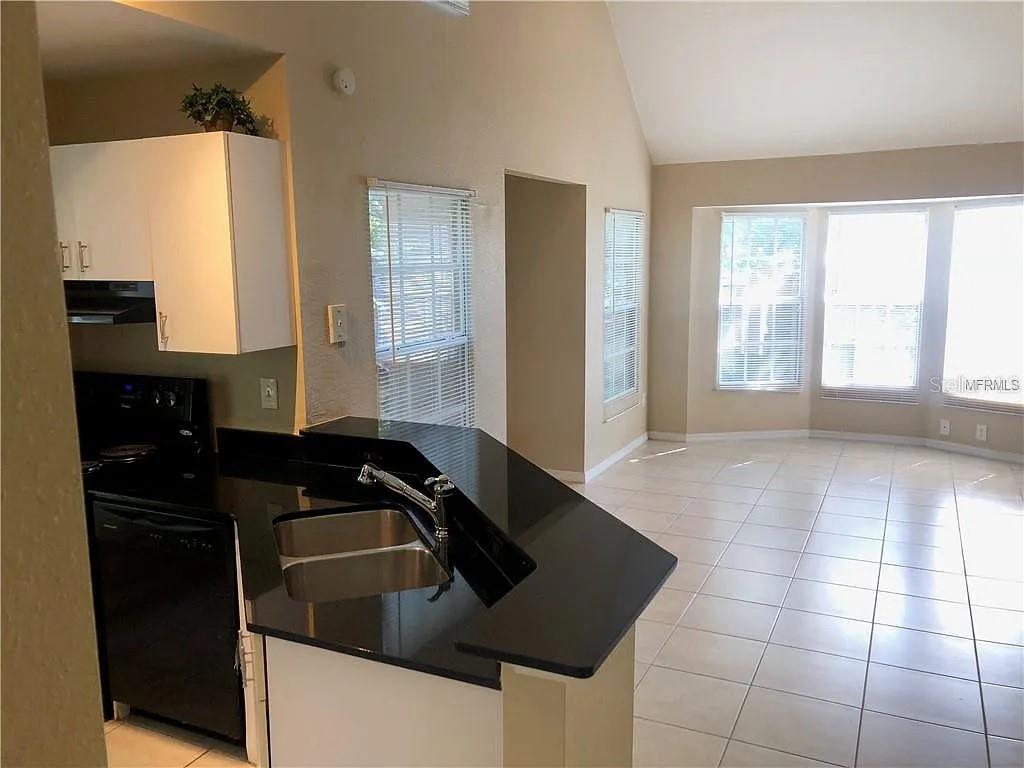 Image 5 of 21 For 6308 Raleigh Street 313
