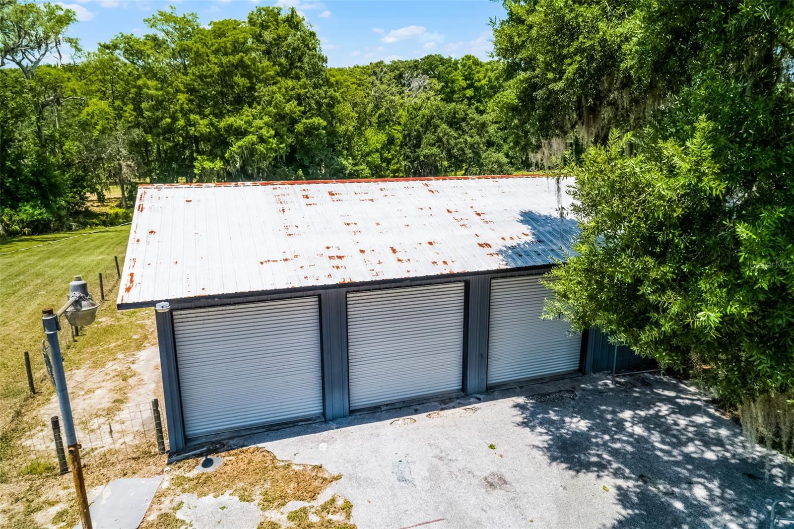 Image 6 of 22 For 1508 Lake Mills Road