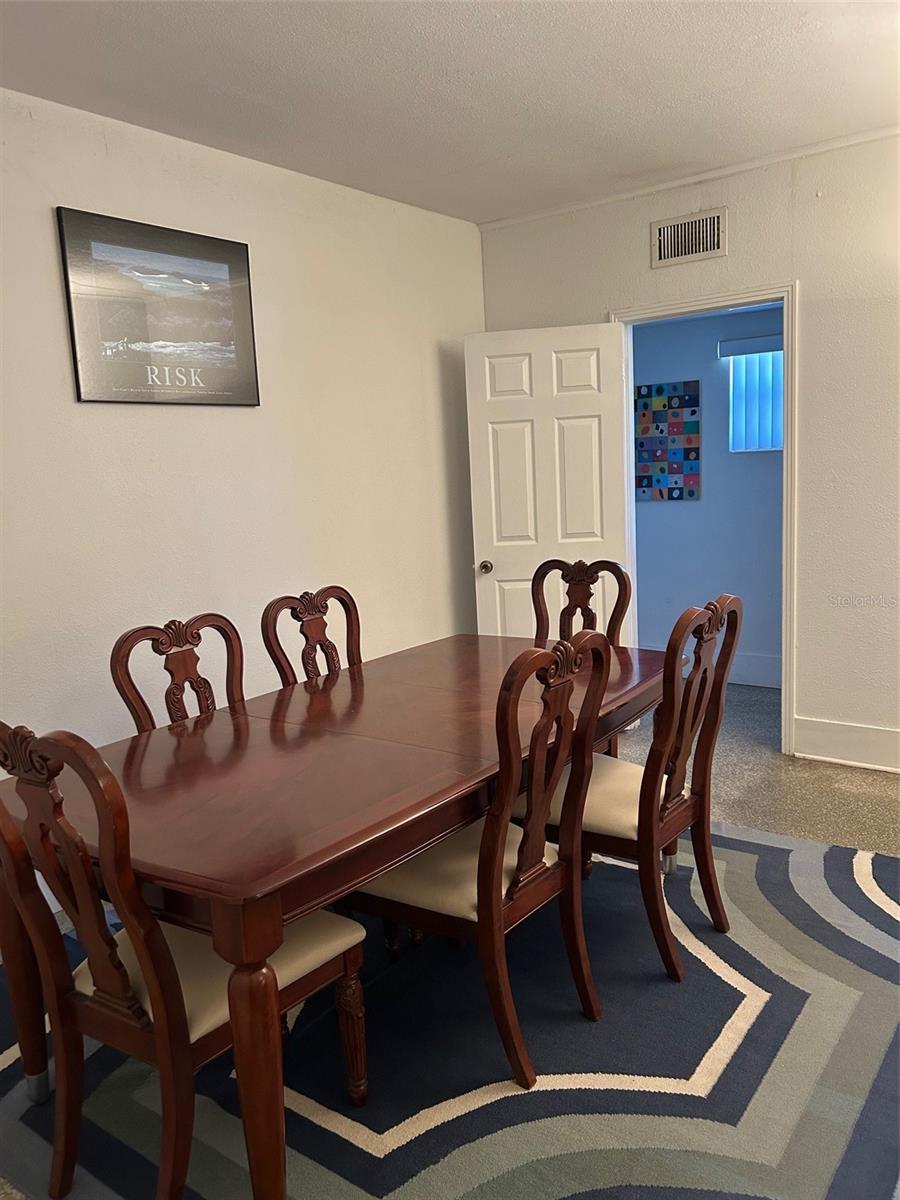 Image 8 of 15 For 602 27th Street 604