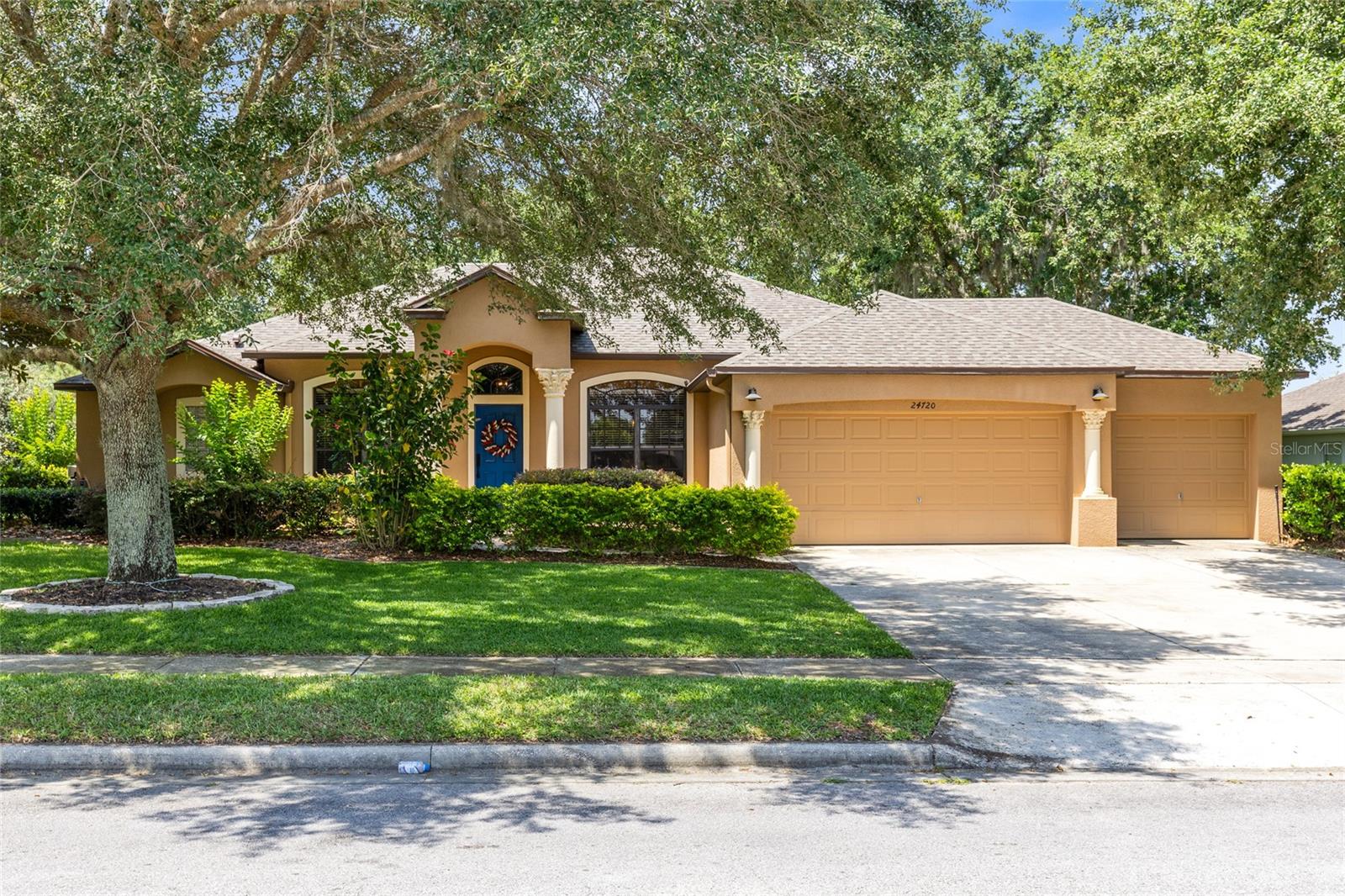 Details for 24720 Calusa Blvd, EUSTIS, FL 32736