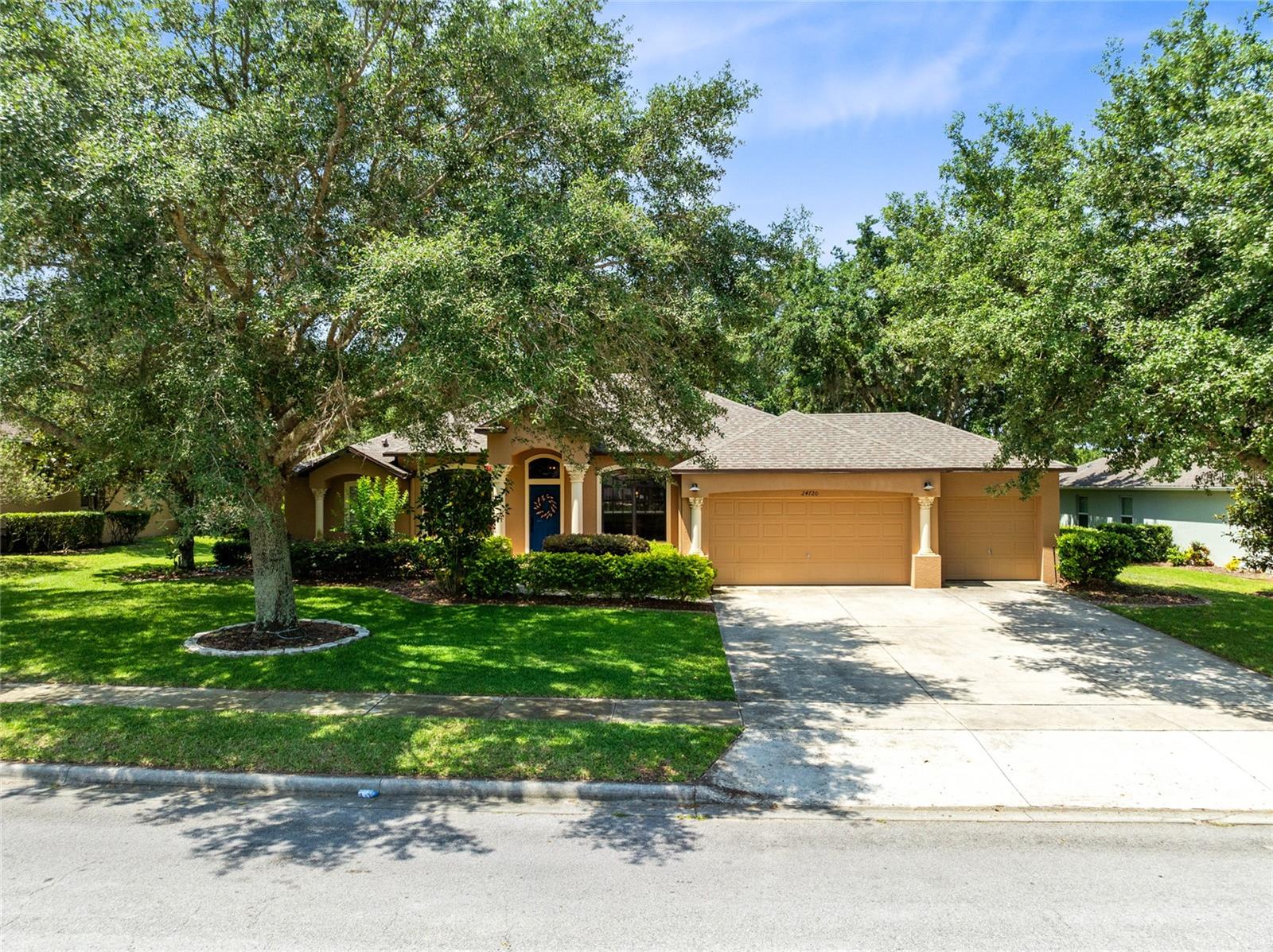 Image 3 of 34 For 24720 Calusa Blvd