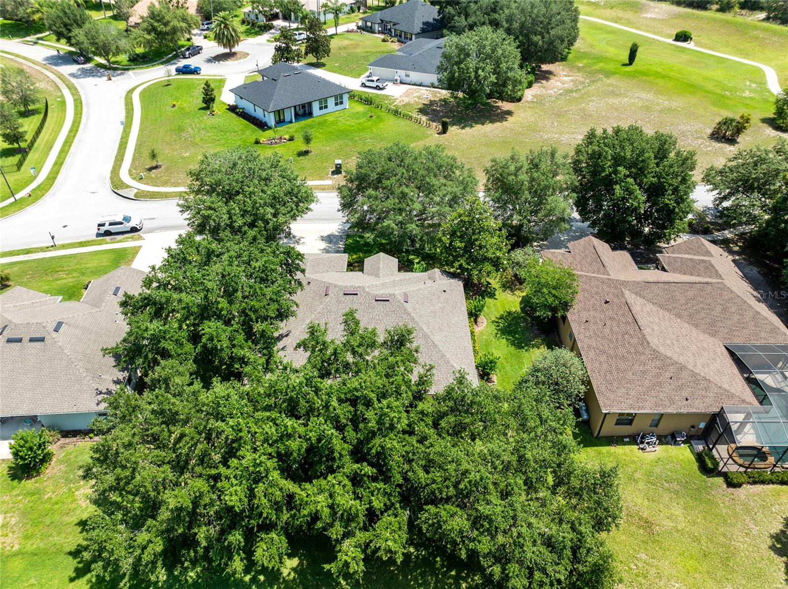 Image 31 of 34 For 24720 Calusa Blvd