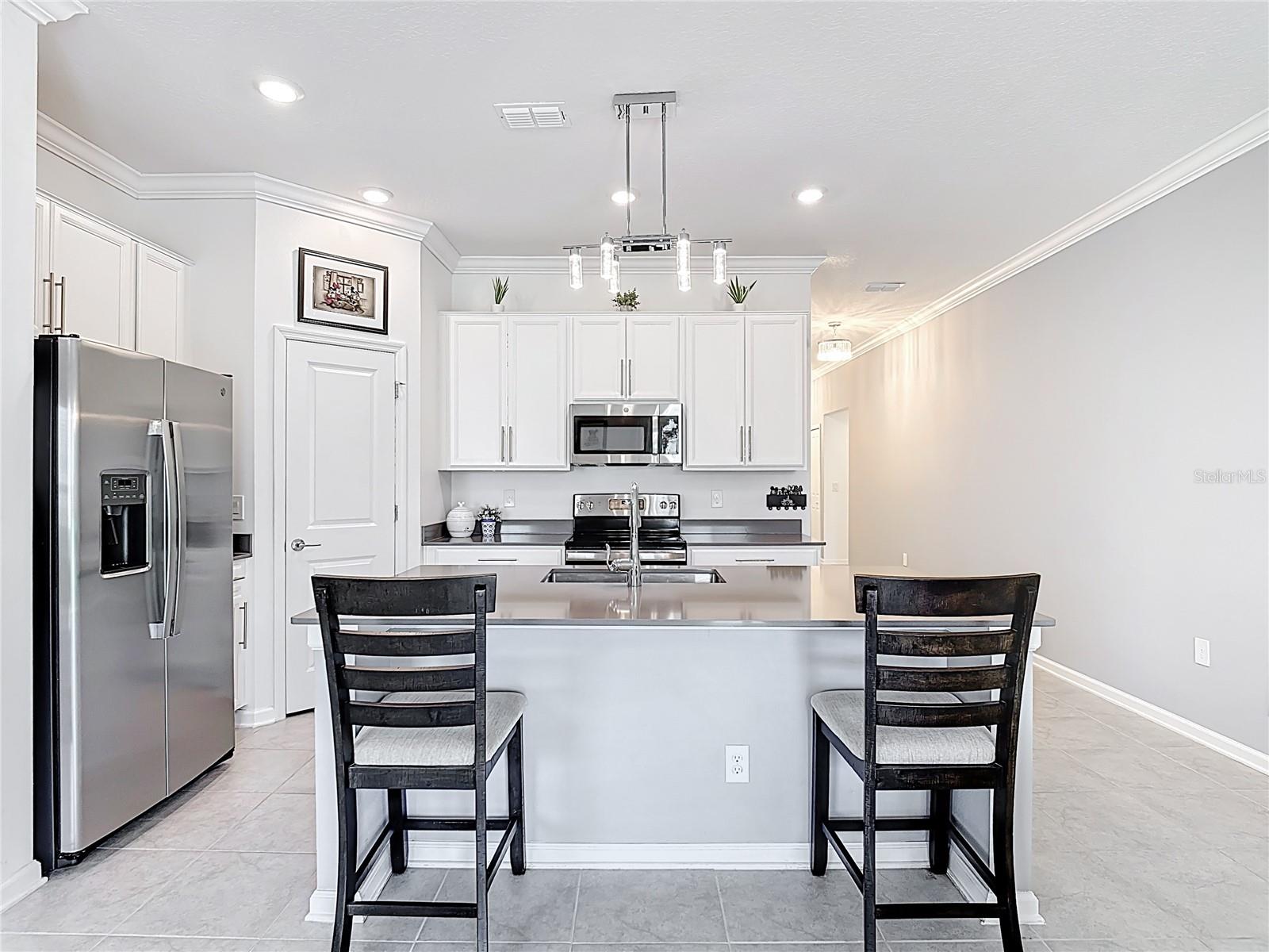Image 11 of 51 For 1120 Saguaro Street