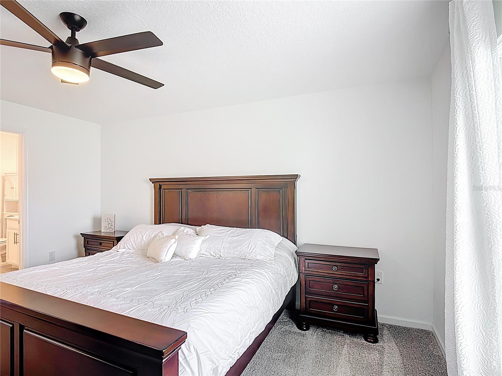 Image 21 of 51 For 1120 Saguaro Street