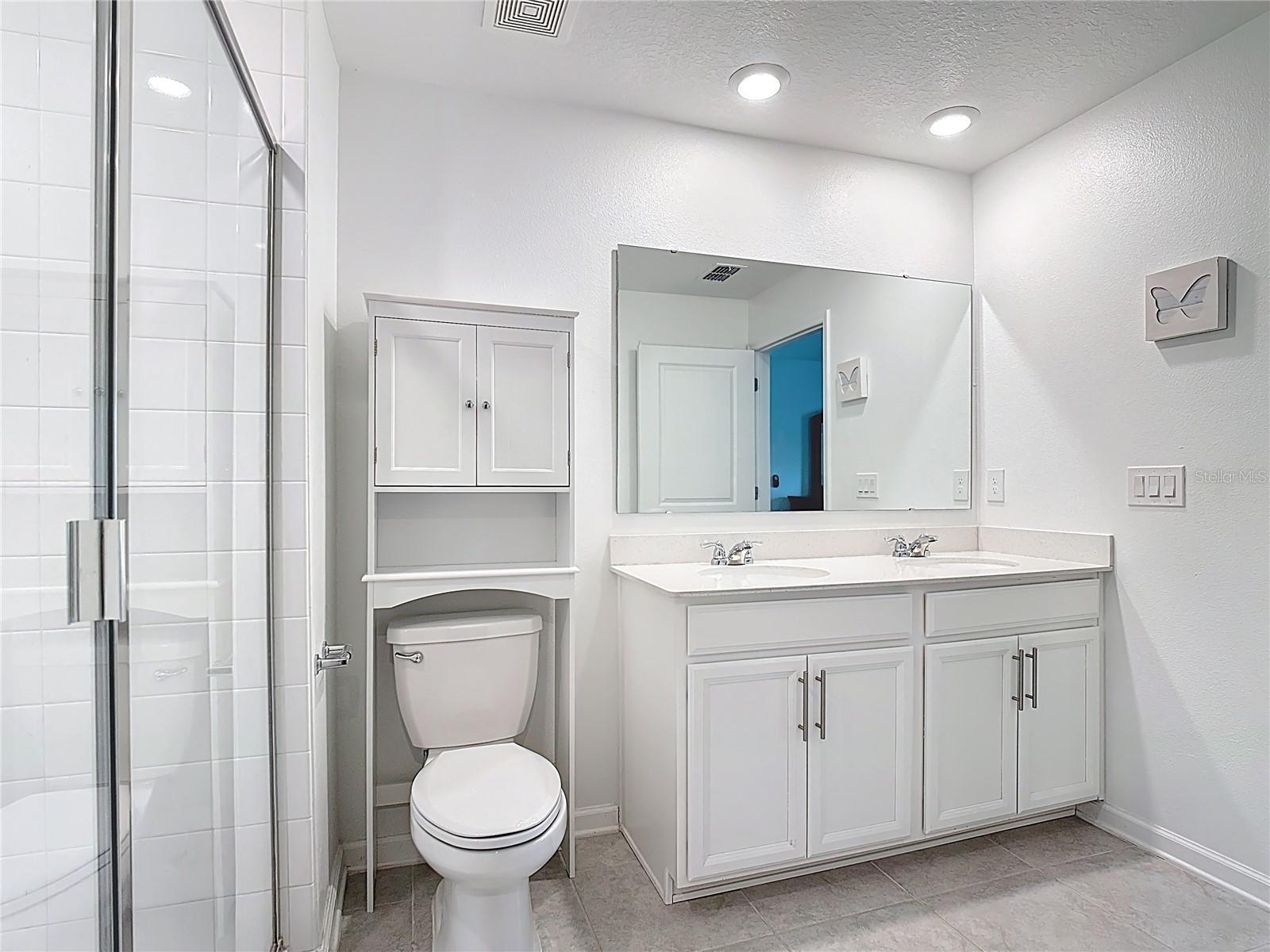 Image 25 of 51 For 1120 Saguaro Street
