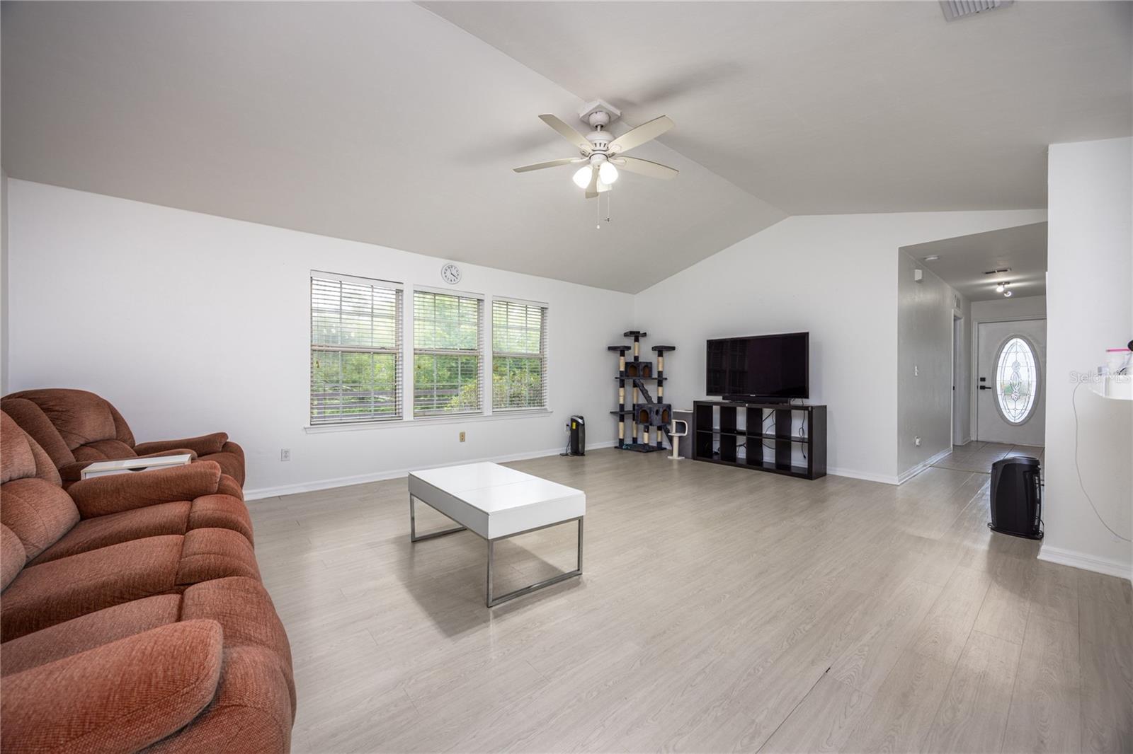 Image 19 of 30 For 3832 27th Street