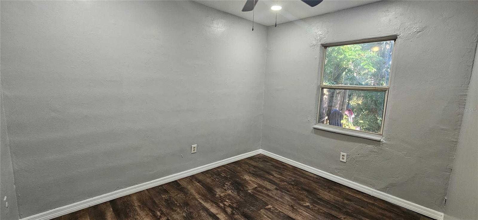 Image 4 of 6 For 430 Charles Street 3