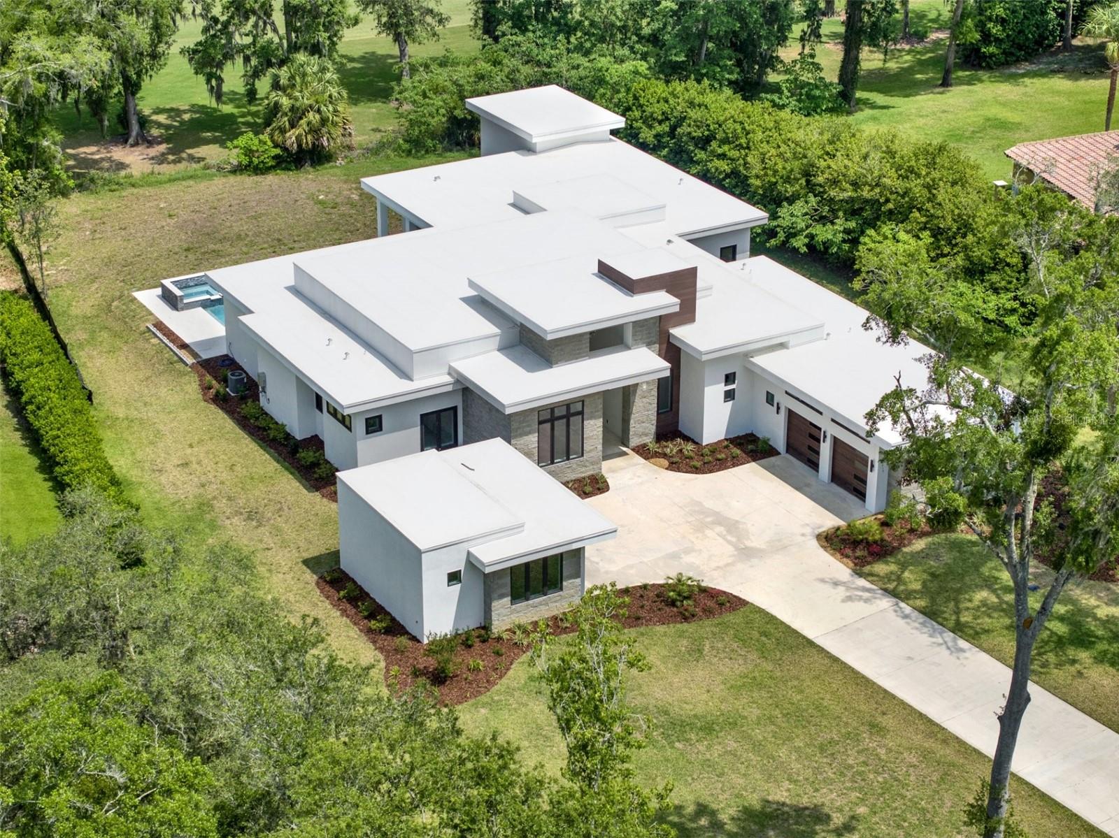 Image 16 of 100 For 7615 12th Circle