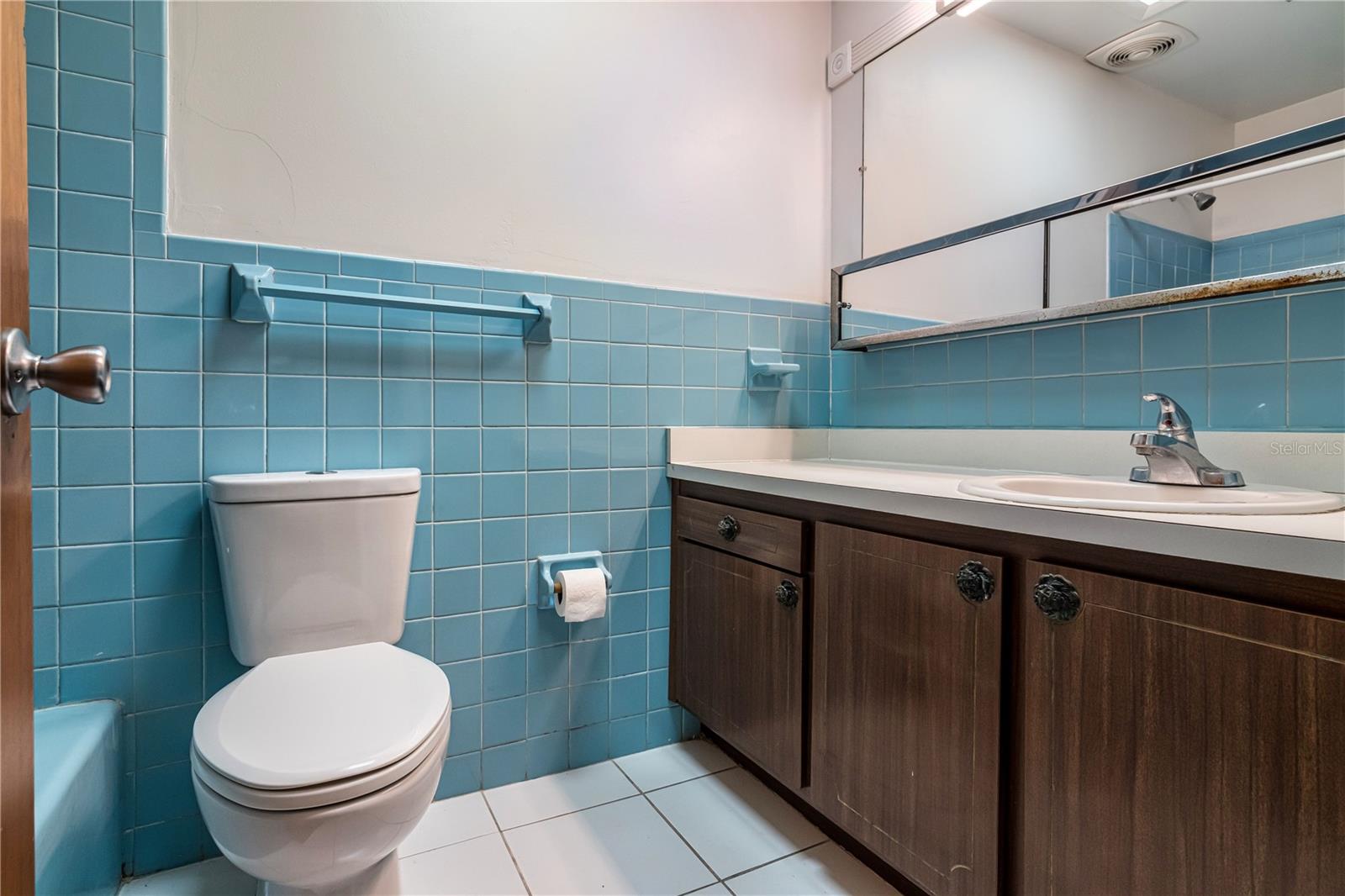 Image 22 of 29 For 3121 Thistlehill Drive