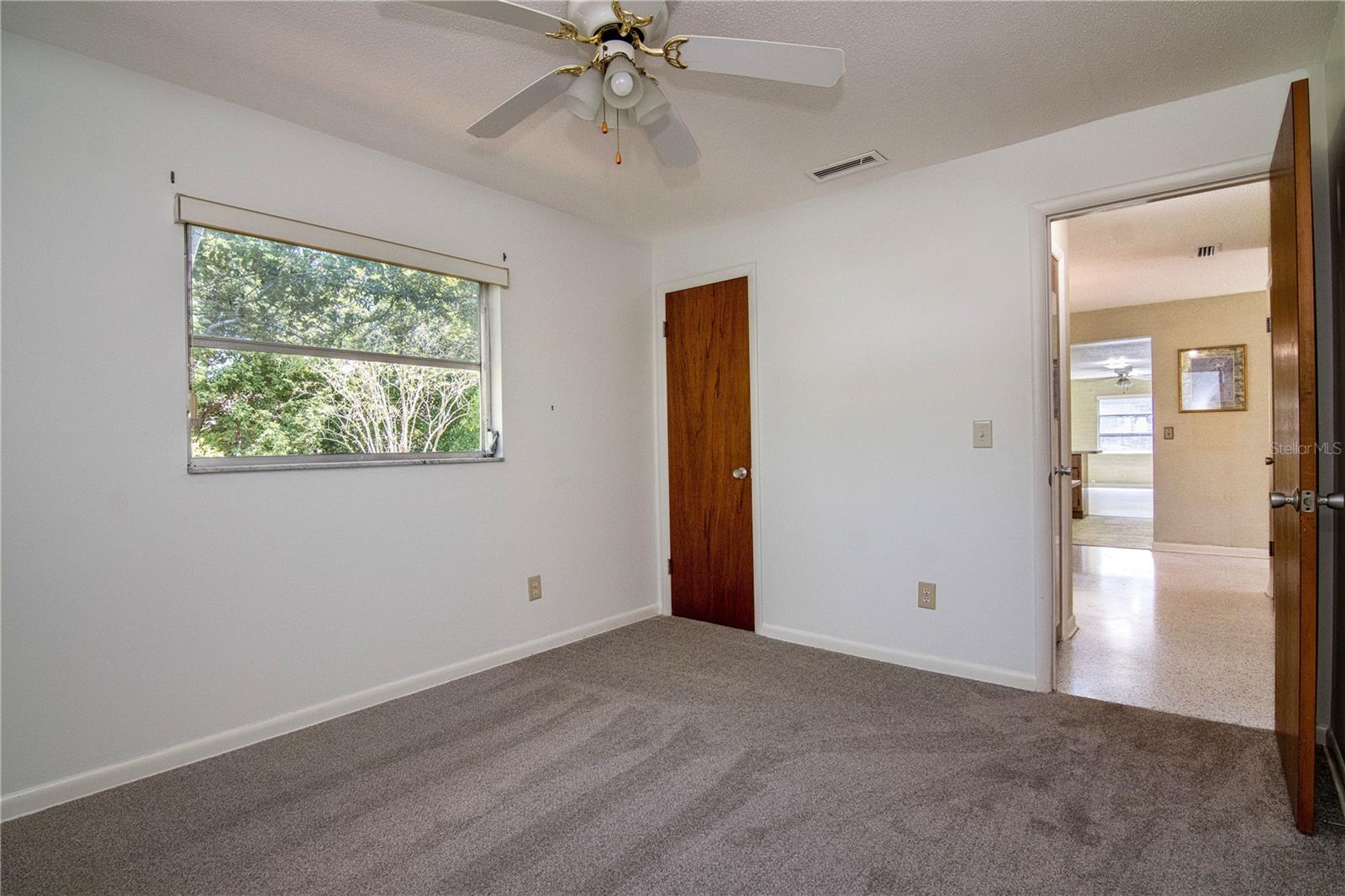 Image 23 of 29 For 3121 Thistlehill Drive