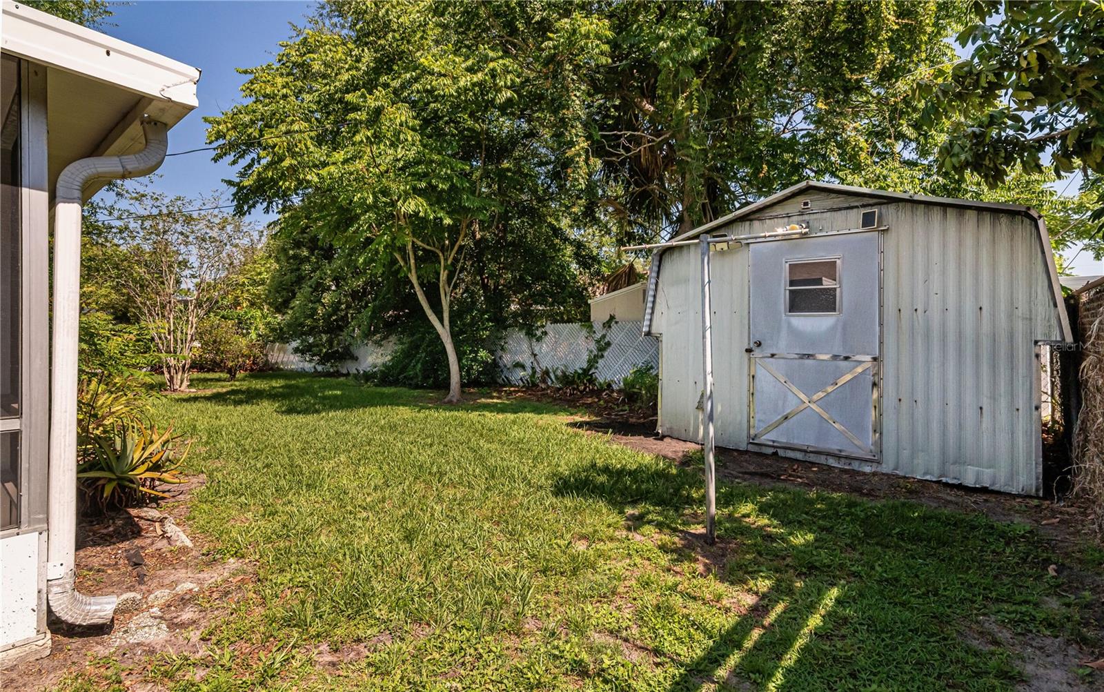 Image 26 of 29 For 3121 Thistlehill Drive