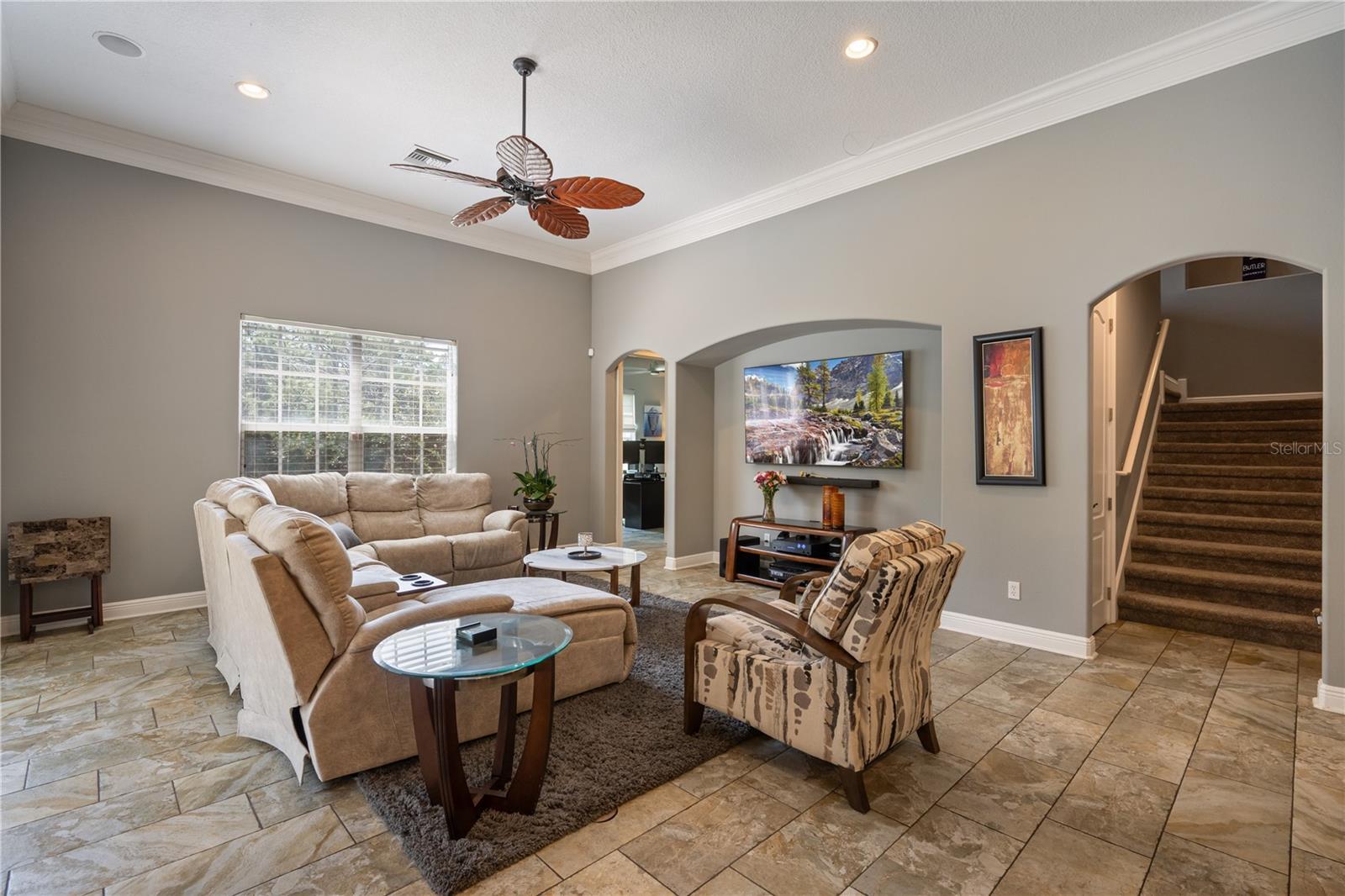 Image 19 of 41 For 8475 Eagles Loop Circle