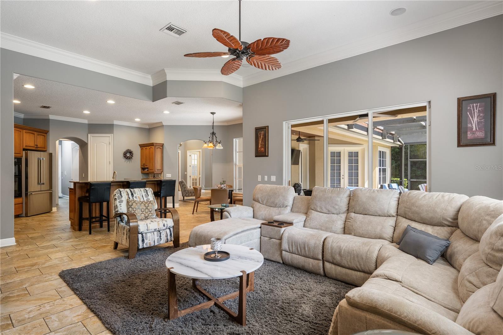 Image 20 of 41 For 8475 Eagles Loop Circle