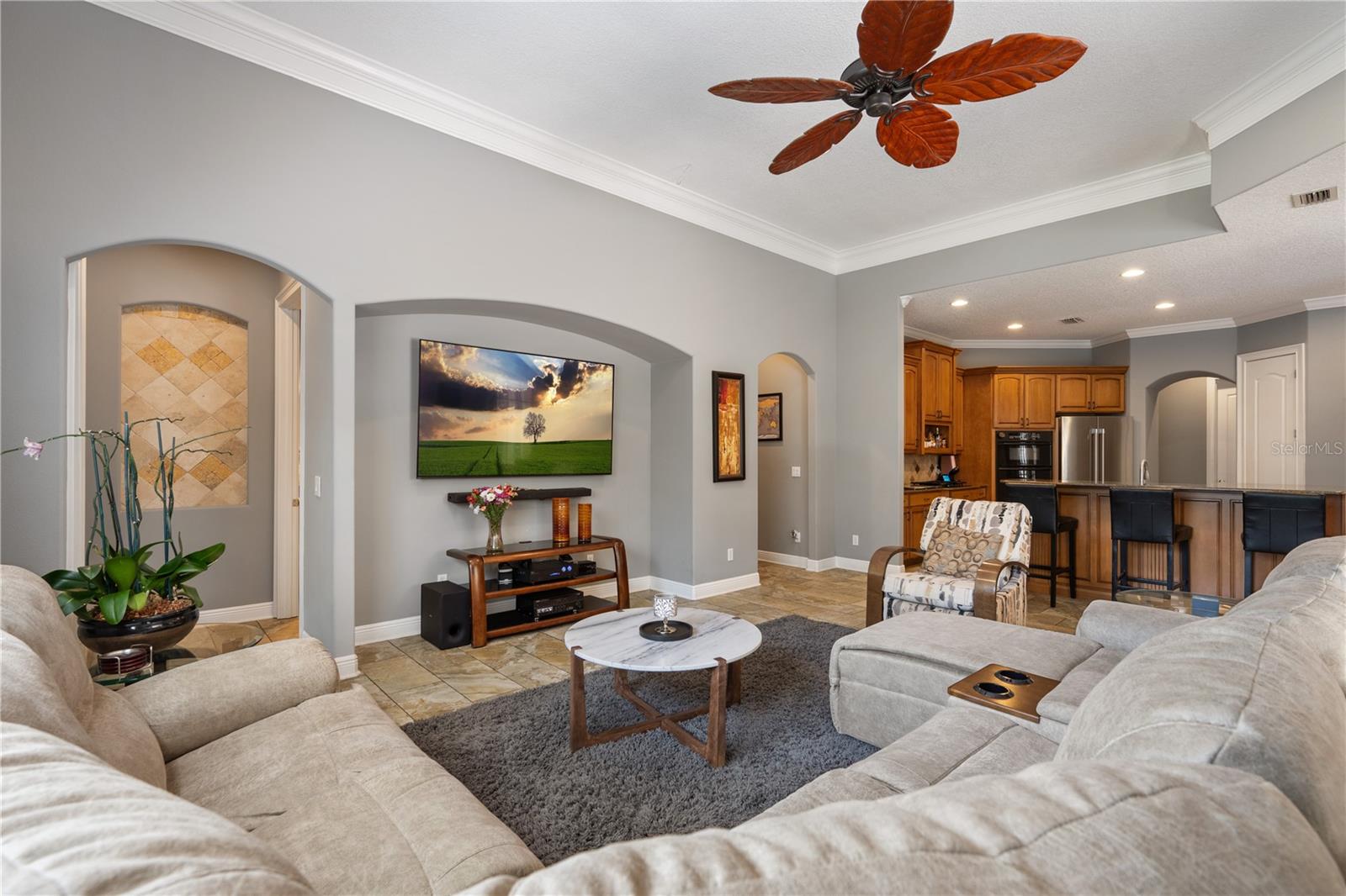 Image 22 of 41 For 8475 Eagles Loop Circle